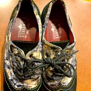 Brand New L’Artiste Loafer : No Box